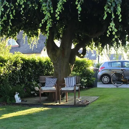 Comfortable On Island Between The Lakes Kaag