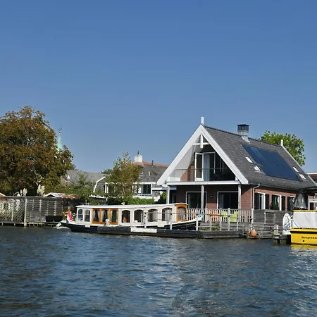 וילה Comfortable On Island Between The Lakes Kaag